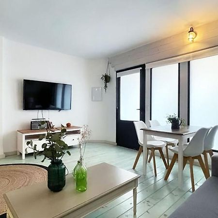 New Cozy Beach Apartment, Wifi バレンシア エクステリア 写真